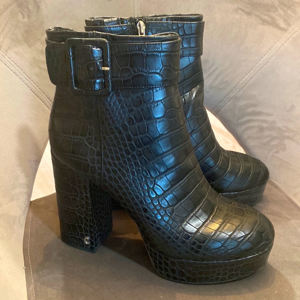 Sam Edelman Alie Black Platform Boots